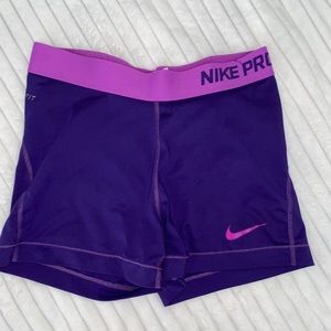 NIKE PROS